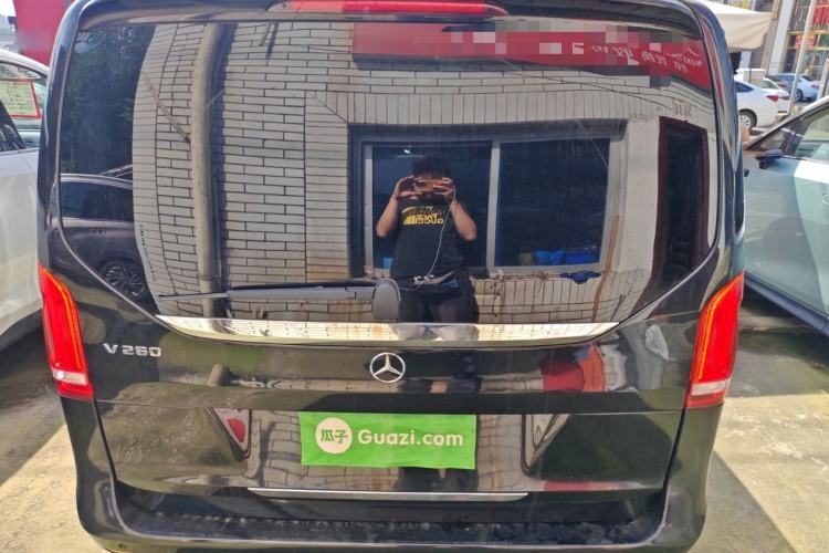 Used Mercedes-Benz V-Class 2018 V 260 Avantgarde Edition China VI Rear