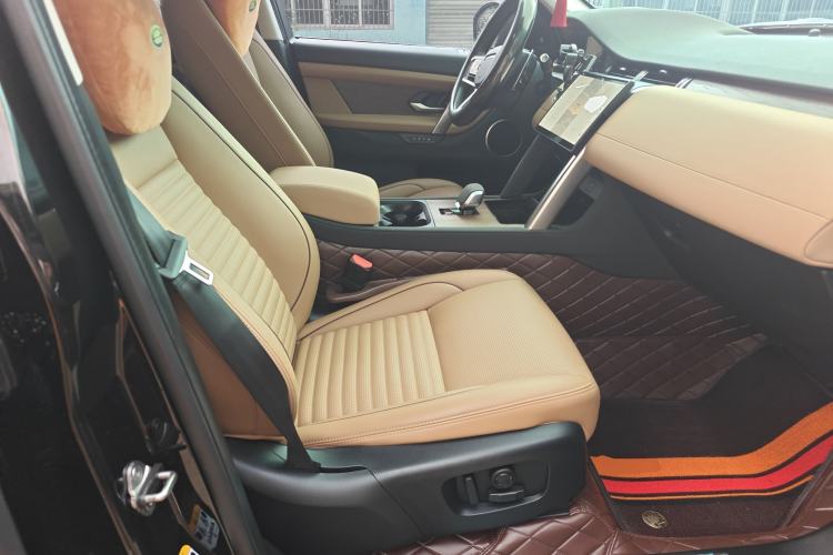 Used Land Rover Discovery Sport 2024 Performance Tech Edition Right Front Seat