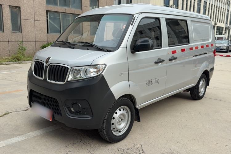 Used Jinbei Hiace X30 2023 1.5L Super-Enjoyment Van 2/5 Seats Non-Air-Conditioned Version SWC15M