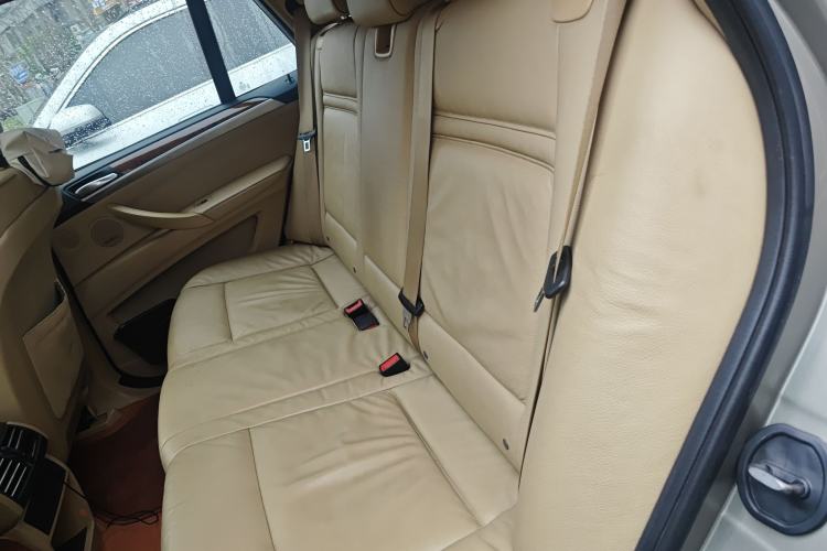 Used BMW X5 2011 xDrive35i Leading Model
