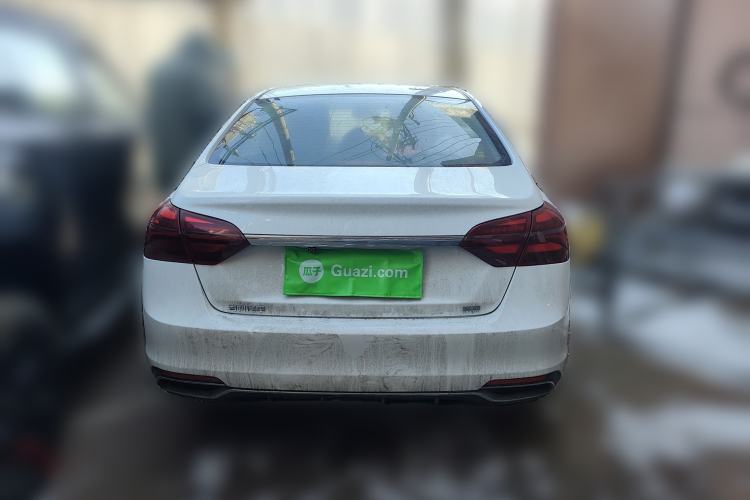 Used Geely Auto Emgrand 2019 Leading Edition 1.5L Manual Fashion Model China VI Standard