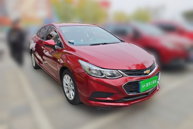 Used Chevrolet Cruze 2017 1.5L Automatic Pioneer Sunroof Edition
