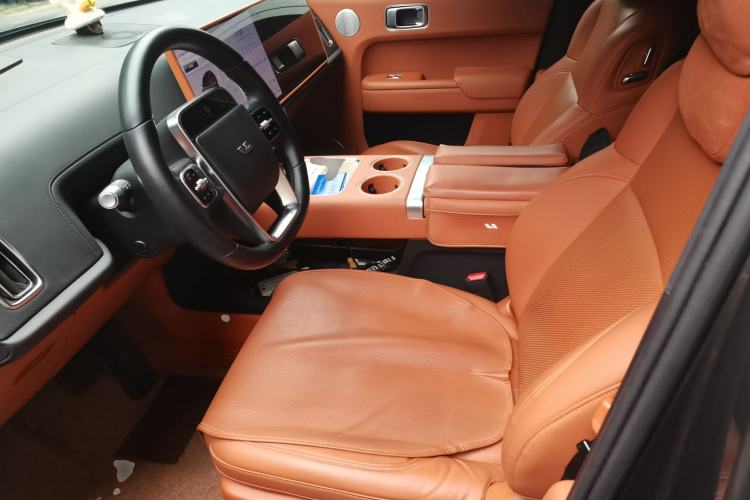 Used Li Auto L8 2023 Pro Model
