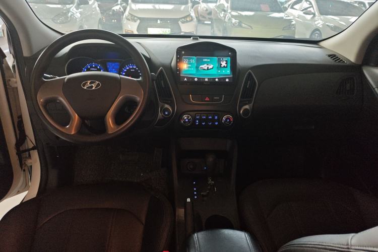 Used Hyundai ix35 2015 2.0L Automatic 2WD Comfort Edition China IV Standard

