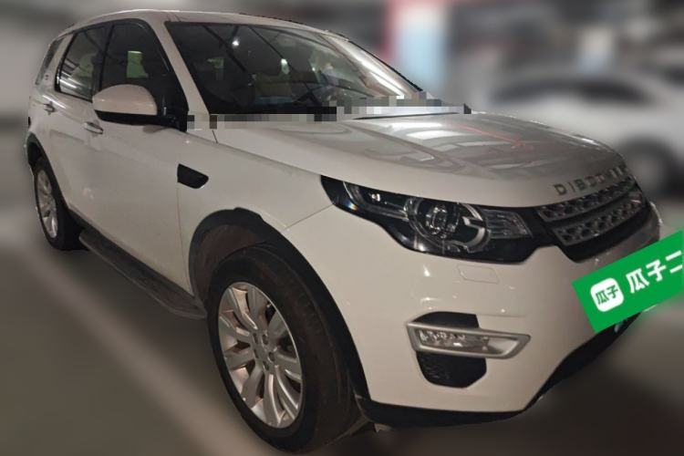 Used Land Rover Discovery Sport 2015 2.0T HSE LUXURY Front Right 45 Deg