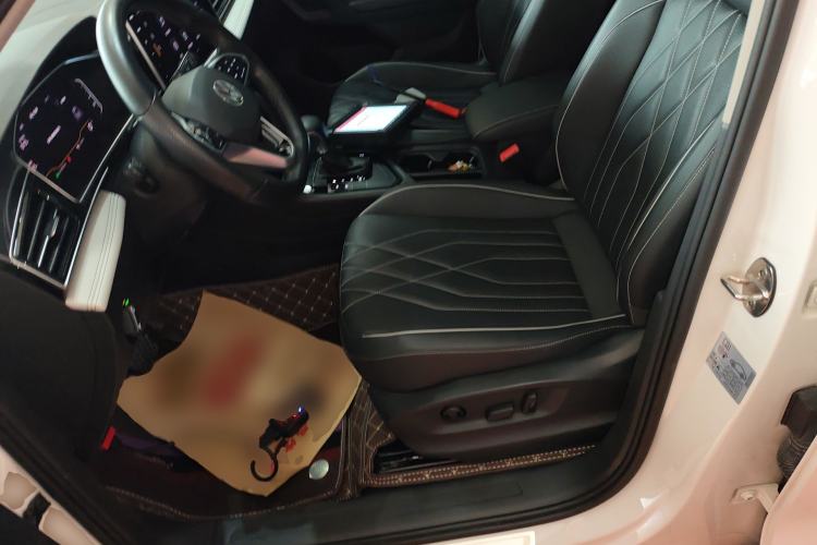 Used Volkswagen Tiguan L 2022 330TSI Automatic Two-Wheel Drive Smart Edition Left Front Seat