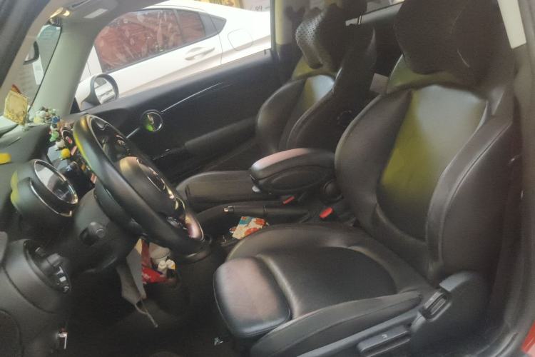 Used MINI 2018 2.0T COOPER S Classic Edition
