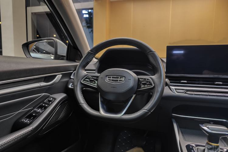Used Geely Auto Emgrand 2023 4th Generation Champion Edition 1.5L CVT Prestige Model Steering Wheel