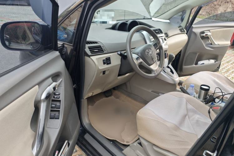 Used Toyota Verso 2011 180E CVT Elite Edition Driver Seat