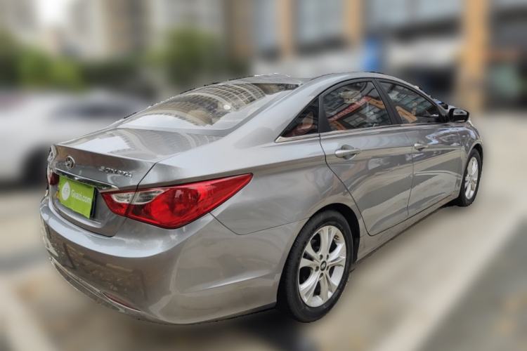 Used Hyundai Sonata 2011 2.0L Automatic Leading Edition Rear Right 45 Deg