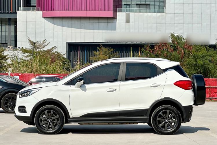 Used BYD Yuan New Energy 2019 EV360 Smart Connect Enjoyment Model