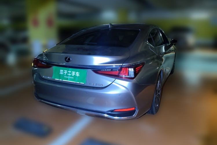 Used Lexus ES 2021 200 Excellence Edition
