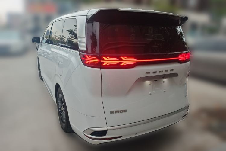 Used Denza D9 2024 EV 620 Premium Model Rear Left 45 Deg