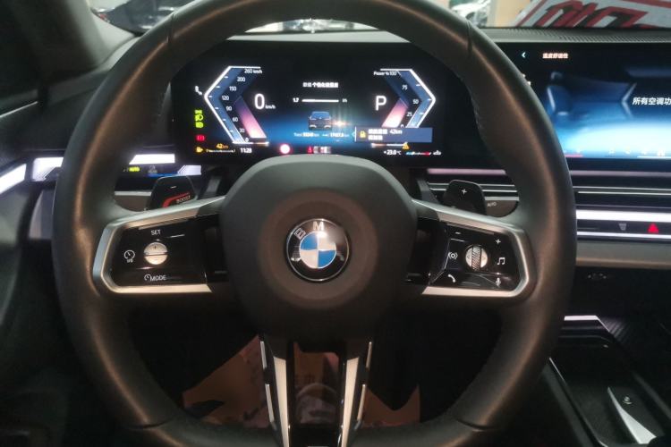 Used BMW 5 Series 2024 530Li Leading Model M Sport Package Steering Wheel