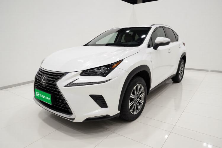 Used Lexus NX 2018 300h Front-Wheel-Drive FENGSHANG Version China V Emission Standard Front Left 45 Deg