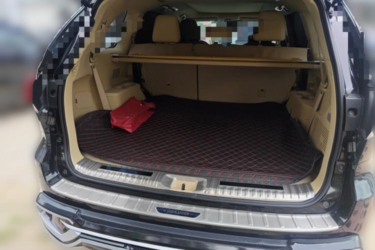 Used Toyota Highlander 2018 2.0T Four-Wheel Drive Luxury Edition 7 Seats China V Emission Standard