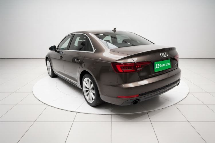 Used Audi A4L 2018 30th Anniversary Edition 40 TFSI Fashion Model Rear Left 45 Deg
