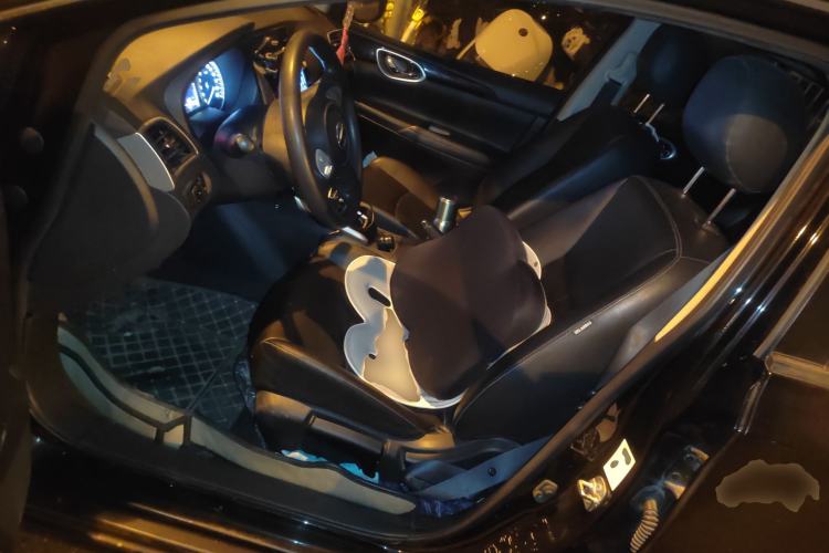 Used Nissan Sylphy 2022 Revised Version Classic 1.6XL CVT Luxury Edition Left Front Seat