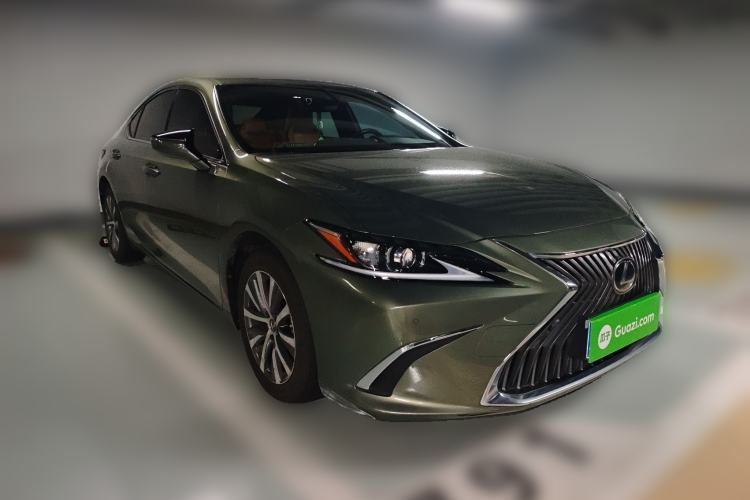 Used Lexus ES 2020 200 Excellence Edition