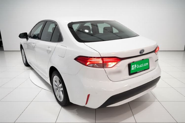 Used Toyota Levin 2022 Dual-Motor 1.8H E-CVT Leading Edition
