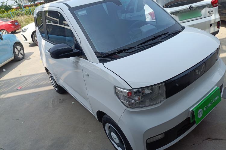 Used Wuling Hongguang MINIEV 2022 Macaron Fashion Model Lithium Iron Phosphate Front Right 45 Deg