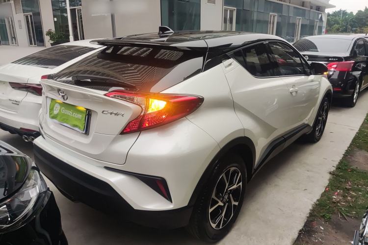 Used Toyota C-HR 2020 2.0L Leading Edition
