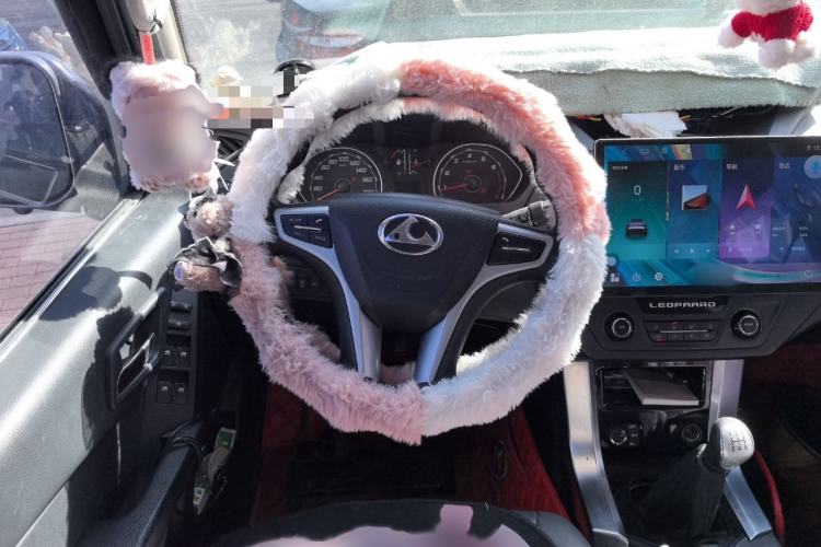 Used Leopaard Q6 2015 2.4L Manual 4x4 Excellence Edition Steering Wheel