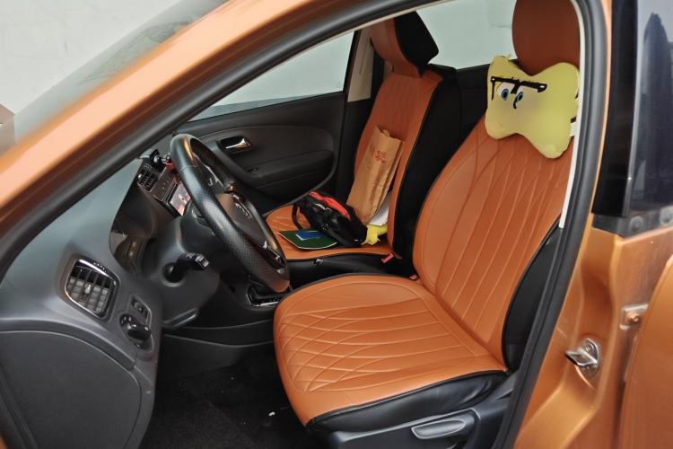 Used Volkswagen Polo 2016 1.6L Cross Polo Automatic Left Front Seat