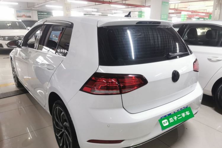 Used Volkswagen Golf 2020 200TSI DSG Comfortable and Ambitious Edition
