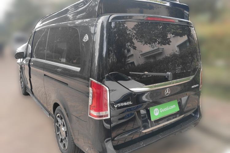 Used Mercedes-Benz V-Class 
