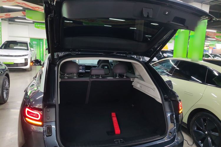 Used Leapmotor C11 2024 Range-Extended 300 Luxury Edition
