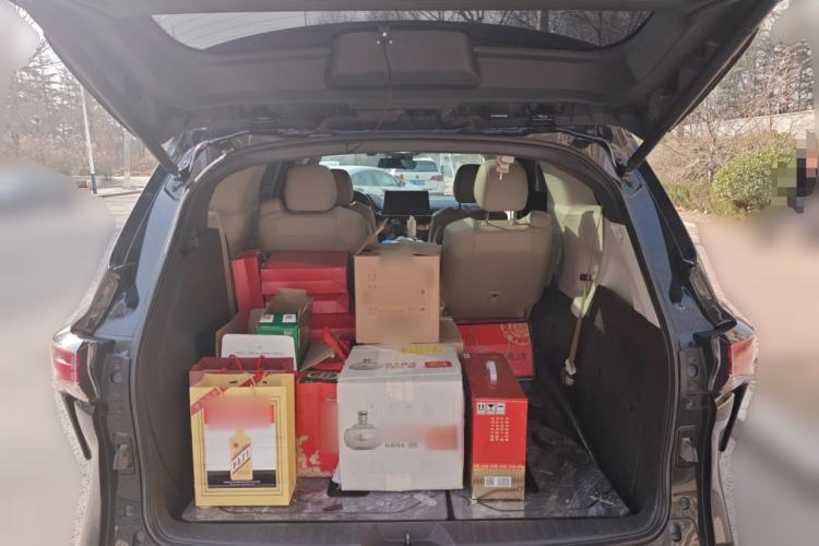 Used Toyota Granvia 2023 2.5L Hybrid Prestige PLUS Edition Trunk