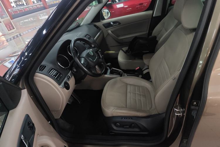 Used Skoda Yeti 2013 1.8T DSG Prestige Edition Left Front Seat