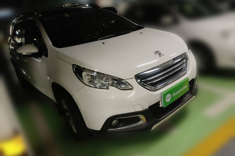 Used Peugeot 2008 2014 1.6L Manual Fashion Edition Front Right 45 Deg