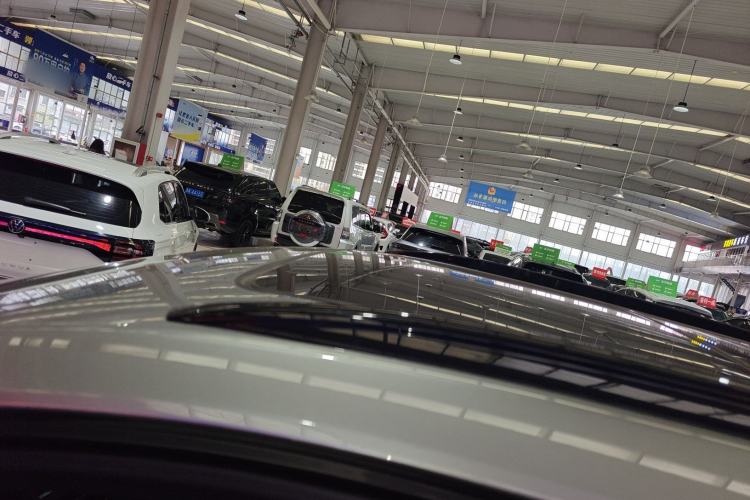 Used Cadillac XT5 2022 2.0T Four-Wheel Drive Luxury Version (Hummingbird Edition) Roof