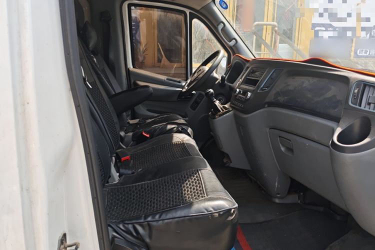 Used Foton Toano 2019 2.5T Multi-Function Long-Wheelbase Mid-Height 5-7 Seater 4J25TC3