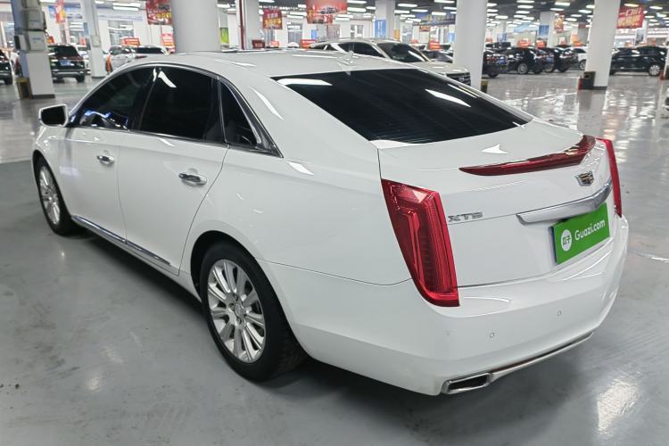Used Cadillac XTS 2015 28T Comfort Model