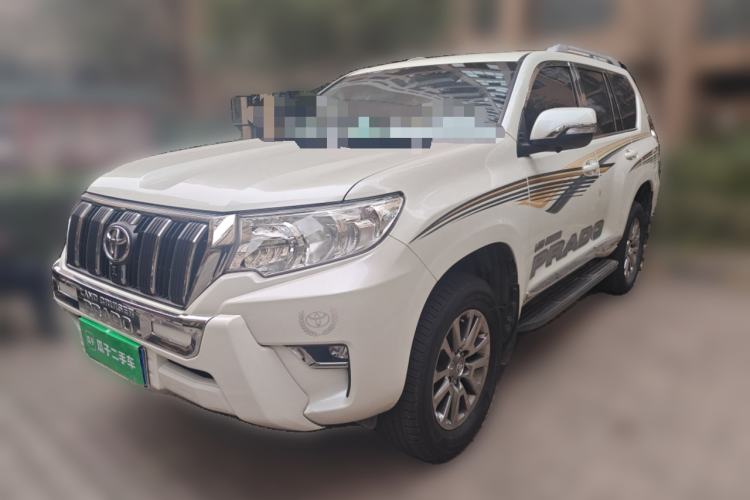 Used Toyota Prado 2017 2.7L Automatic 2700 Gasoline 4x4 7-Seater – Middle East Version