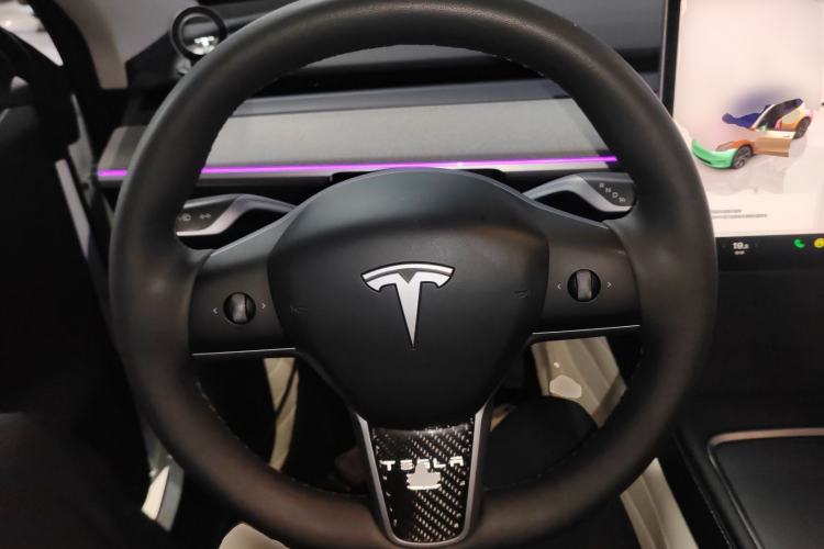 Used Tesla Model Y 2024 Rear-Wheel-Drive Version Steering Wheel
