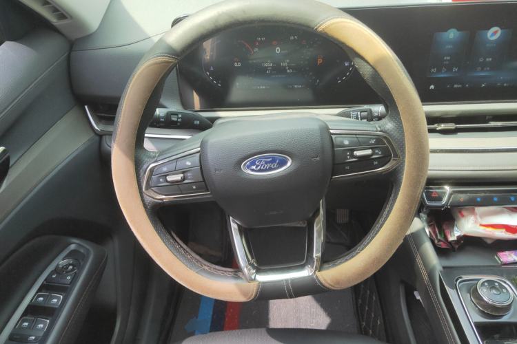 Used Ford Equator Sport 2022 EcoBoost 170 Platinum Edition Steering Wheel