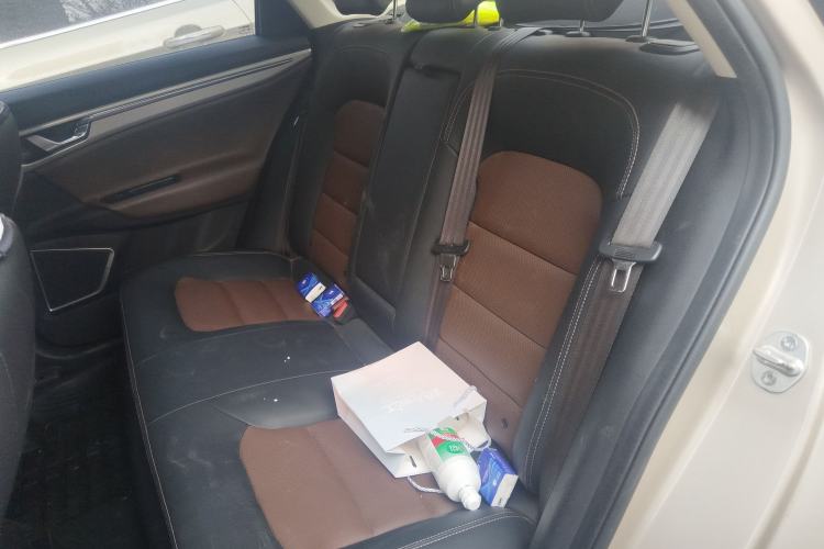 Used Geely Auto Emgrand GL 2017 1.3T DCT Luxury Model
