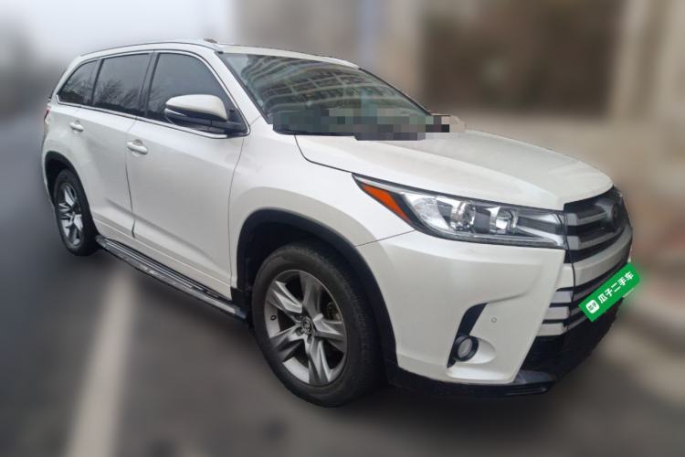 Used Toyota Highlander 2018 2.0T Two-Wheel-Drive Luxury Edition 7 Seats Emission Standard China V
