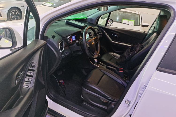 Used Chevrolet Trax 2018 330T Automatic Two-Wheel Drive Elite Model