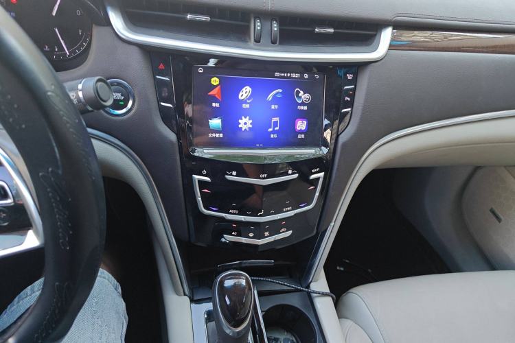 Used Cadillac XTS 2017 28T Elite Model