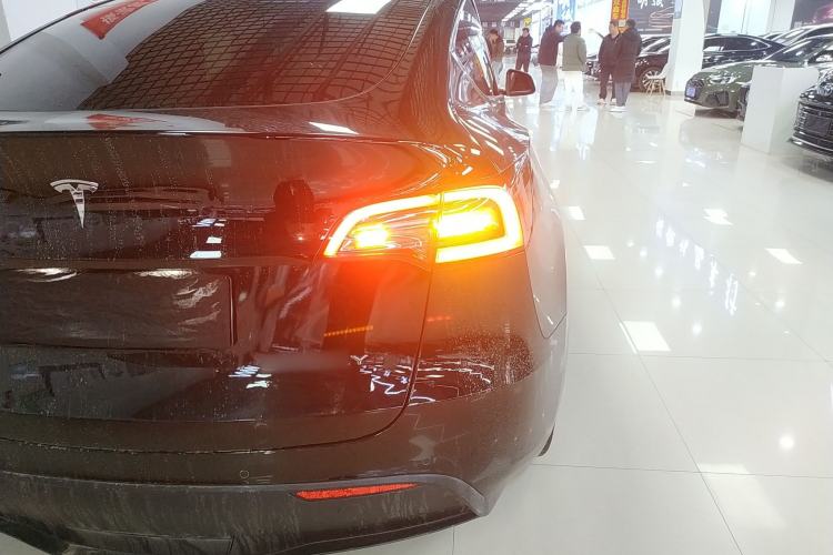 Used Tesla Model Y 2021 Standard Range Rear-Wheel Drive Version