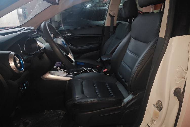 Used BYD Yuan New Energy 2018 EV360 Smart Connected Cool Model