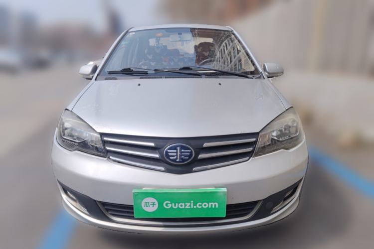 Used FAW Weizhi V5 2014 1.5L Manual Entry-Level Model
