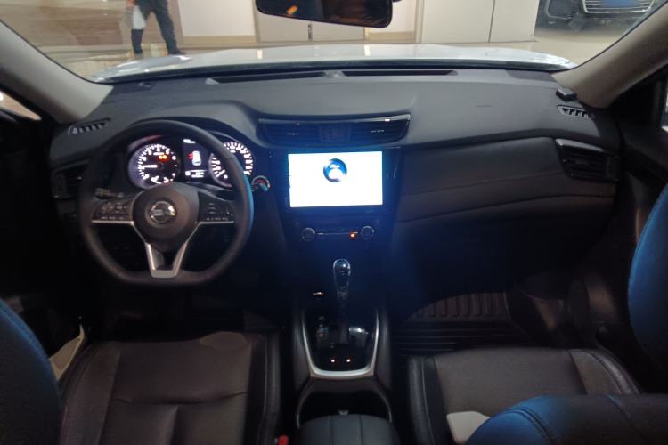 Used Nissan X-Trail 2019 2.0L CVT Smart Connect Comfort Edition 2WD
