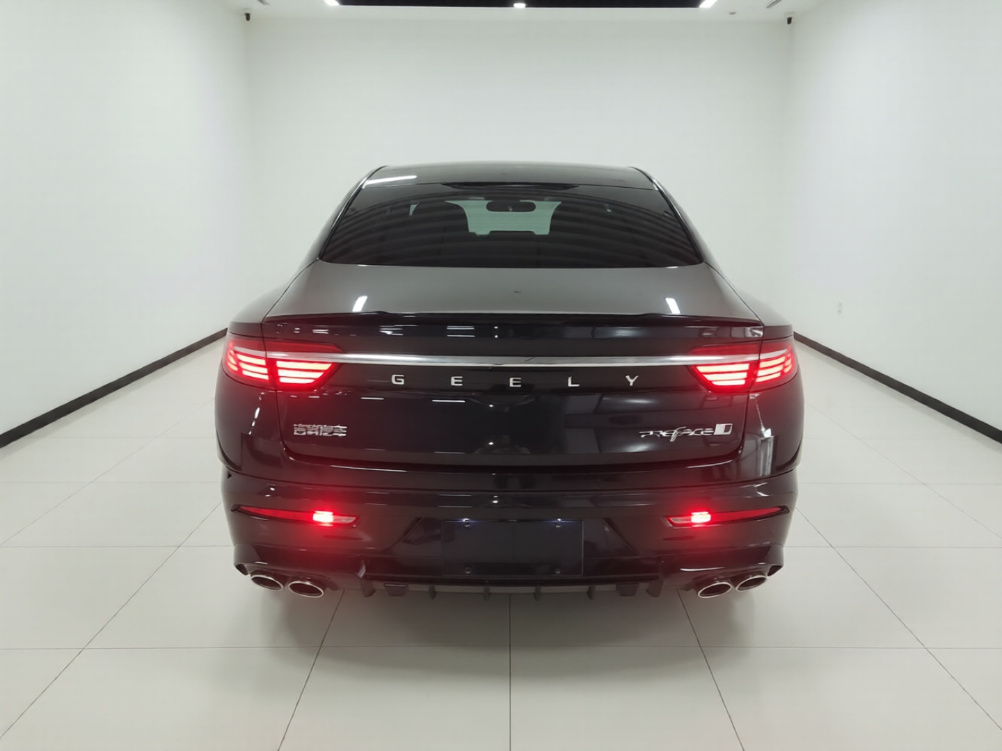 Geely Auto Preface 2023 2.0TD "Only This Verdant Green" Edition — снимка 5
