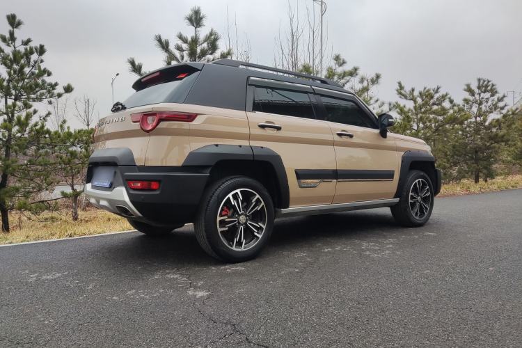 Used BAIC Off-Road BJ20 2018 1.5T CVT Luxury Model Exterior 5